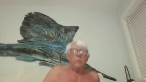 bestshot1951 online show from March 18, 3:09 am