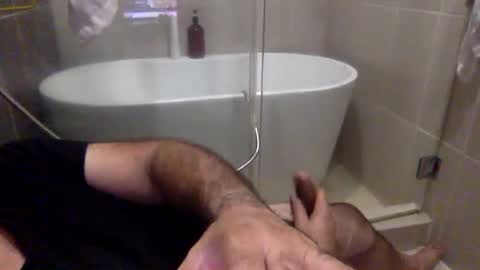 Virtual Gentleman online show from February 2, 12:30 am