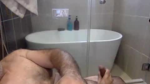 Virtual Gentleman online show from November 16, 1:24 pm