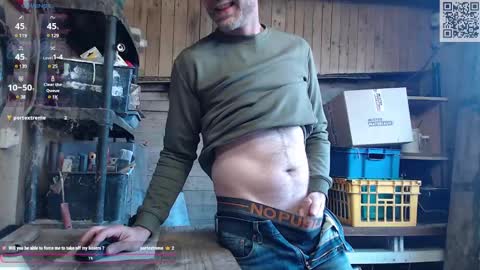 Snapshot of bi_french69 chatting on March 2, 2:36 pm My name is David and if you like public exhibitions you wont be disappointed with me LoL - My favorite vibes is 44  online show from March 2, 2:36 pm