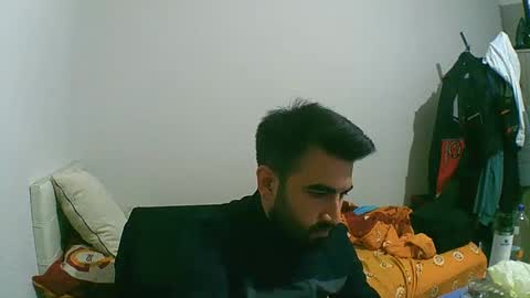 TurkishHotChannel online show from February 7, 7:38 pm