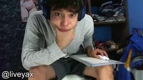 Ryan  online show from November 4, 12:44 am