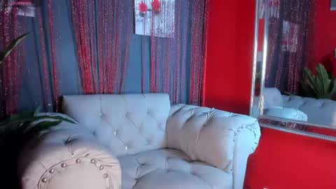 Tylerr online show from November 14, 11:28 pm