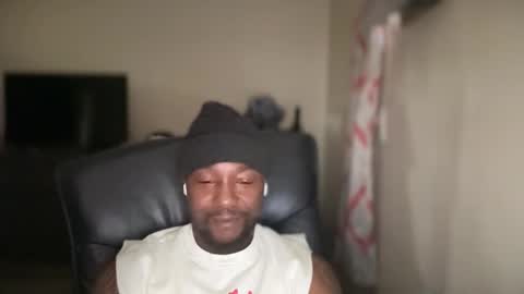 bigbackwoodcali online show from October 21, 11:07 pm