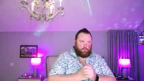 Snapshot of bigboi1o11 chatting on September 12, 8:36 am Bigboi1o11 online show from September 12, 8:36 am