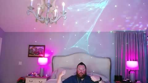 Snapshot of bigboi1o11 chatting on September 10, 7:18 am Bigboi1o11 online show from September 10, 7:18 am