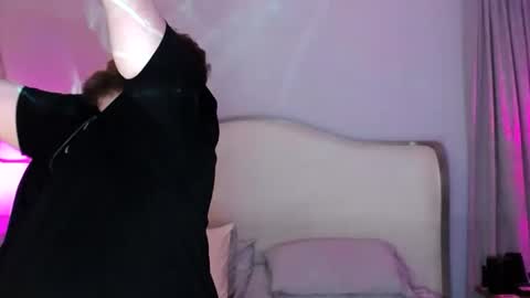 Snapshot of bigboi1o11 chatting on September 28, 8:56 am Bigboi1o11 online show from September 28, 8:56 am