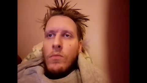 Snapshot of bigcock4009 chatting on December 17, 11:38 pm bigcock4009 online show from December 17, 11:38 pm