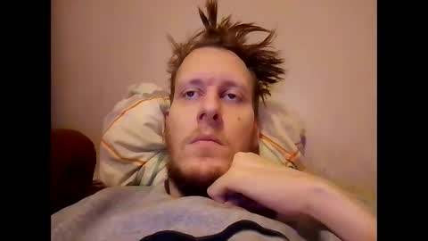 Snapshot of bigcock4009 chatting on December 30, 7:11 pm bigcock4009 online show from December 30, 7:11 pm