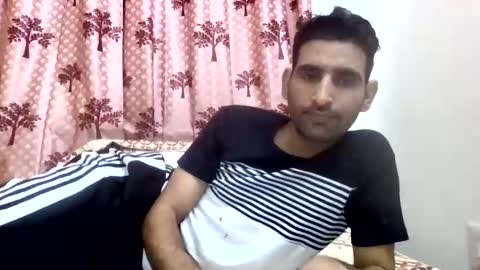 Snapshot of bigcockboy2580 chatting on October 26, 9:11 am akash online show from October 26, 9:11 am