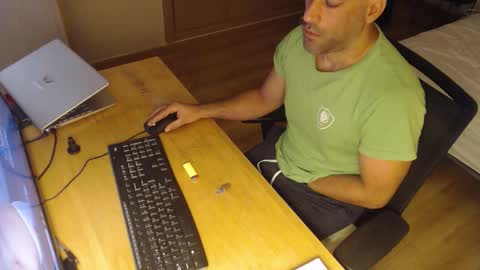 bigcok35spain online show from September 12, 7:41 am