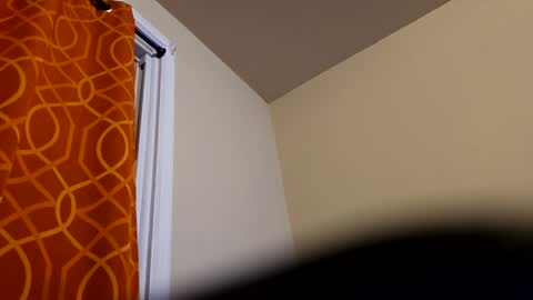 Snapshot of bigdaddy19891776 chatting on October 28, 7:11 am bigdaddy19891776 online show from October 28, 7:11 am