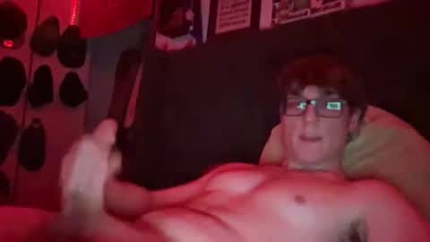 bigdick10082 online show from March 28, 4:35 am