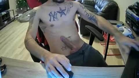 bigdick2131991 online show from January 6, 1:59 pm