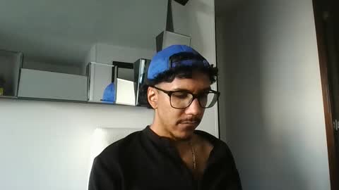 Juanes online show from February 20, 10:37 pm