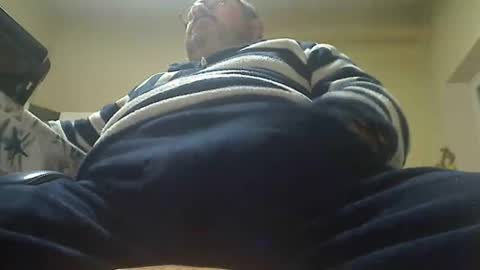 bigfish22222 online show from December 20, 4:31 am