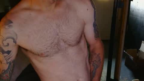 bigfox27 online show from April 1, 1:13 pm