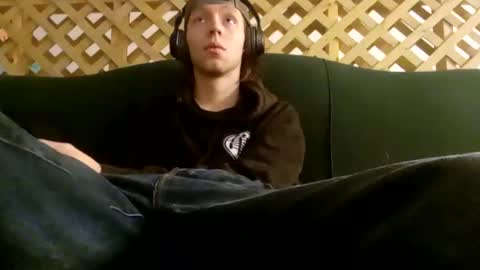 biggestboiiii online show from November 9, 1:42 am