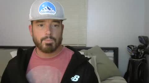 Snapshot of biggin10inch chatting on February 9, 4:14 am Gavin online show from February 9, 4:14 am