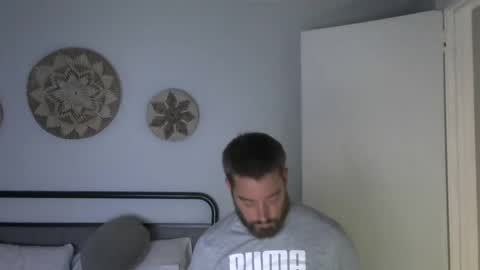 Snapshot of biggin10inch chatting on January 7, 1:21 pm Gavin online show from January 7, 1:21 pm