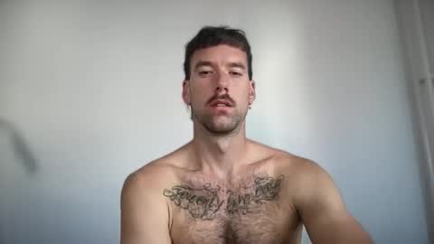 Snapshot of bigmachinejack chatting on September 18, 7:10 am bigmachinejack online show from September 18, 7:10 am