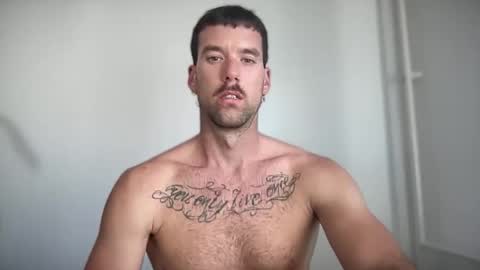 Snapshot of bigmachinejack chatting on October 24, 12:18 pm bigmachinejack online show from October 24, 12:18 pm