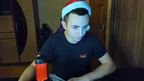 Snapshot of bigmark03 chatting on December 23, 1:56 pm BigMark03 online show from December 23, 1:56 pm