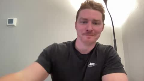 Snapshot of bigmcr1 chatting on December 3, 9:56 pm Nick Barker online show from December 3, 9:56 pm