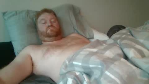 bigred92899 online show from October 4, 12:21 pm