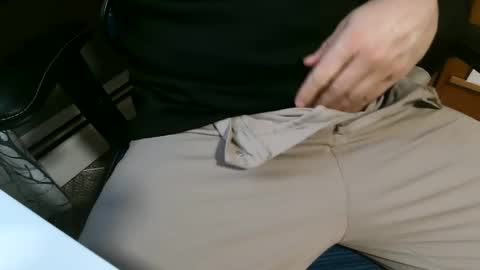 bigsword4her online show from December 2, 6:22 pm