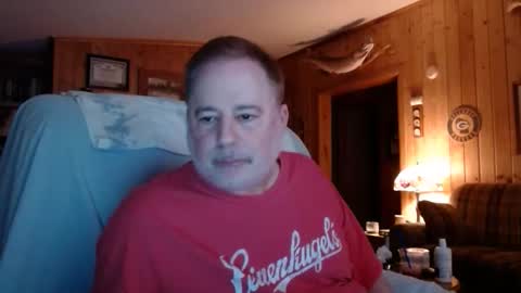 Snapshot of bigthicksatisfying2 chatting on October 25, 2:13 am bigthicksatisfying2 online show from October 25, 2:13 am