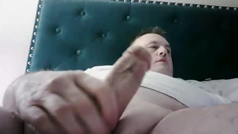 bigtroc3759 online show from January 12, 1:37 pm