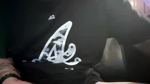 Snapshot of bigwytecock1979 chatting on February 27, 7:47 pm bigwytecock1979 online show from February 27, 7:47 pm