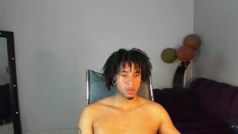 Sebas online show from December 17, 6:03 pm