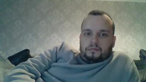 Snapshot of biopenjay chatting on January 2, 6:12 pm biopenjay online show from January 2, 6:12 pm