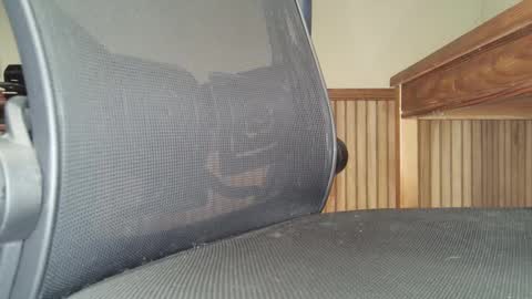 bisensualboy online show from December 2, 2:39 pm