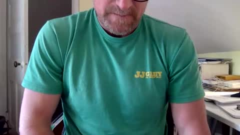 BisonBar online show from April 12, 7:59 pm