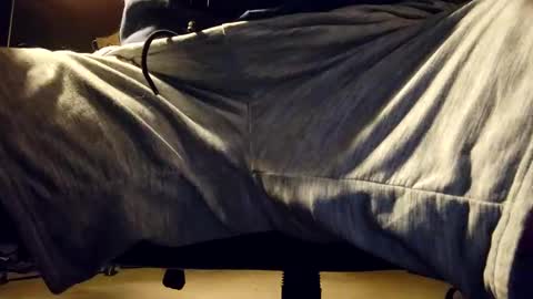 Snapshot of bkupsguy chatting on March 2, 2:40 am bkupsguy online show from March 2, 2:40 am