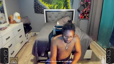 Plant Base Streamers From Pennsylvania online show from January 19, 10:39 pm