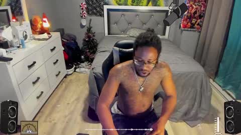 Plant Base Streamers From Pennsylvania online show from January 1, 12:53 am