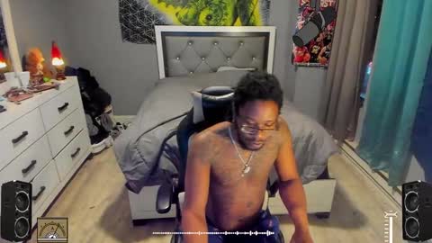 Plant Base Streamers From Pennsylvania online show from January 11, 10:51 pm