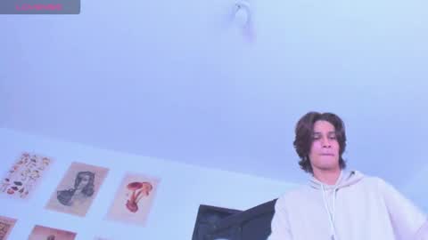 Bryan  online show from December 4, 9:33 pm