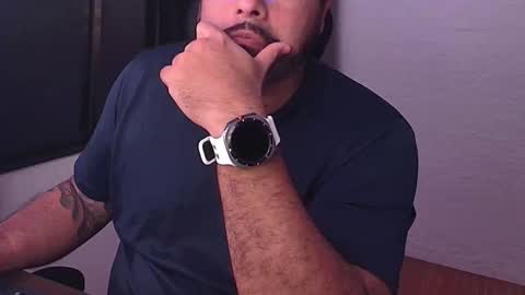 Snapshot of blackfirebird chatting on October 16, 6:10 am blackfirebird online show from October 16, 6:10 am