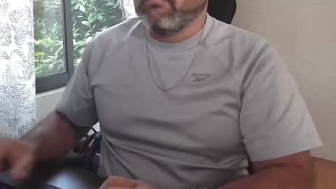 blackfirebird online show from December 22, 8:06 pm