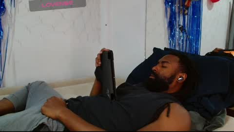 blackmuscles77 online show from May 29, 7:29 am