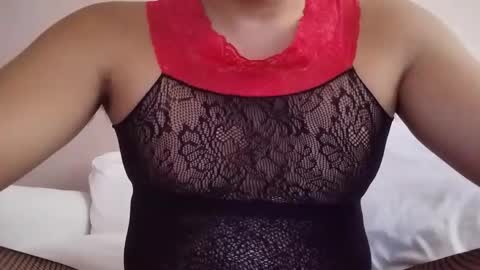 blacula1987 online show from October 28, 11:23 am