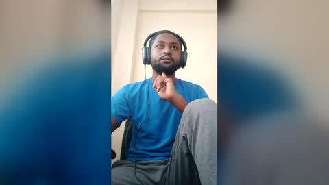 blakchiise online show from May 22, 5:56 am