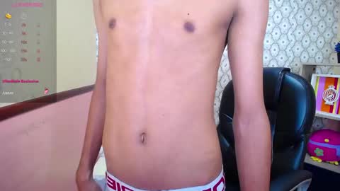 blakelovee online show from November 6, 8:12 pm