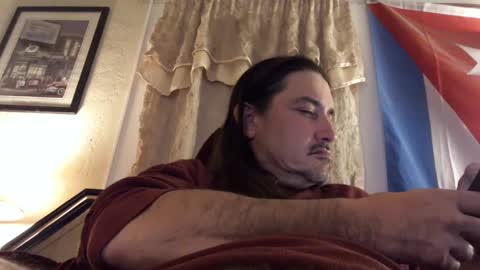 Snapshot of blazinawin chatting on December 13, 3:16 am FreshCut online show from December 13, 3:16 am