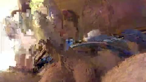 Snapshot of blazinawin chatting on October 17, 5:33 am FreshCut online show from October 17, 5:33 am